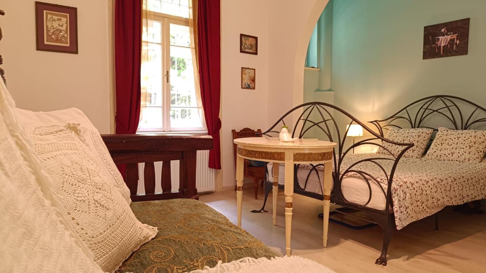 Heritage Harmony With Free Parking Budapest Esterno foto